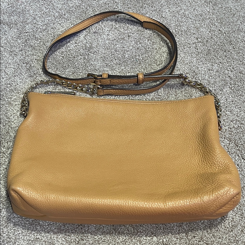 Michael Kors Jet Set Chain Messenger in Peanut
